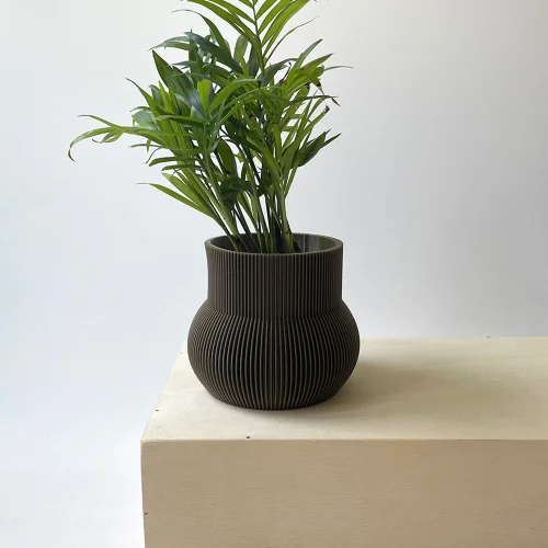 Cella Store - Maple Bioplastic Flowerpot