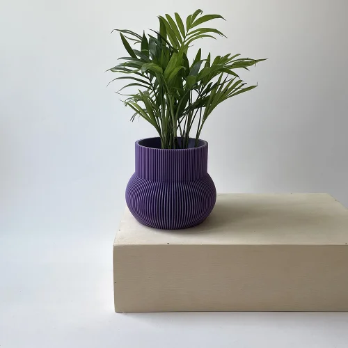 Cella Store - Maple Bioplastic Flowerpot