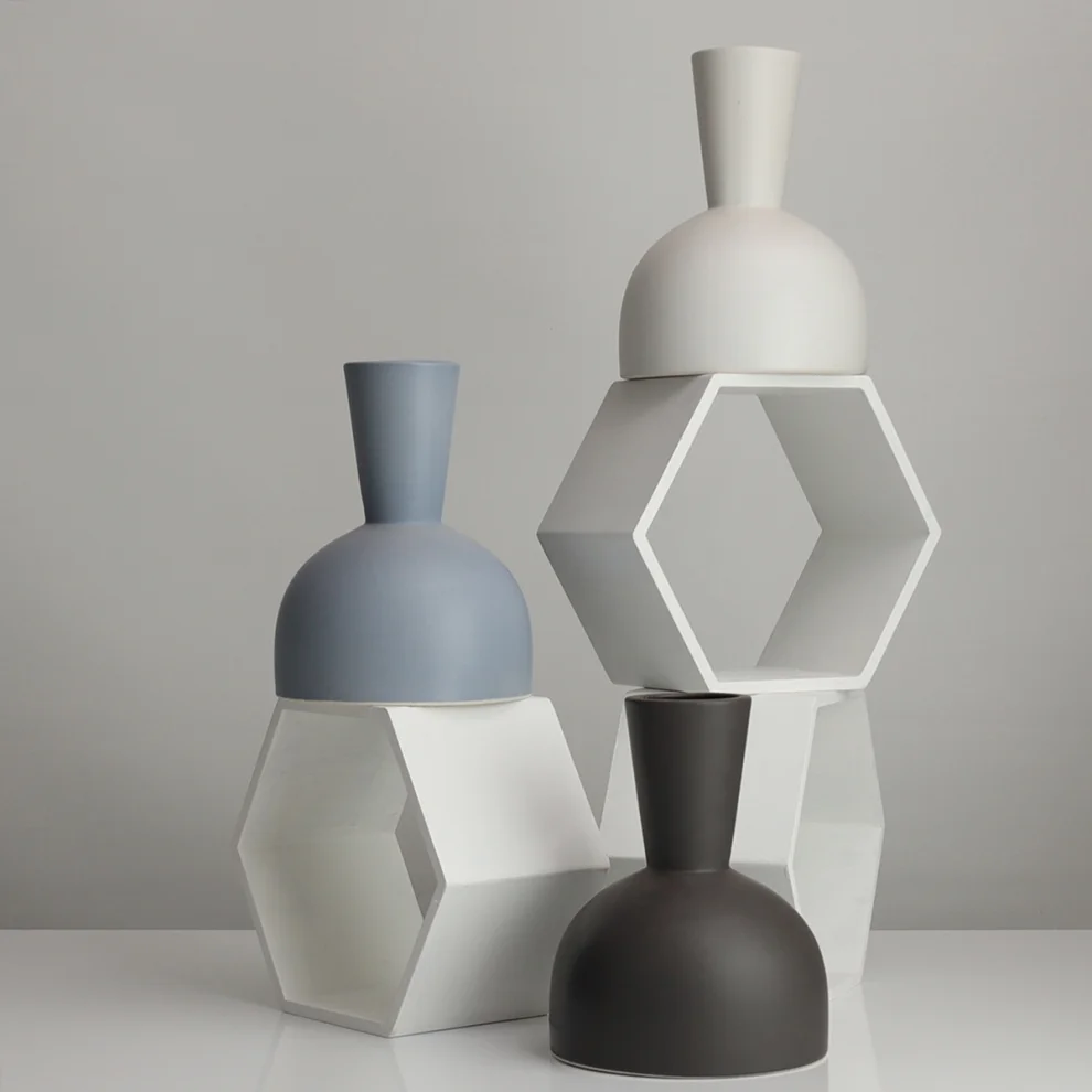 Beige & Stone - Laura Vase