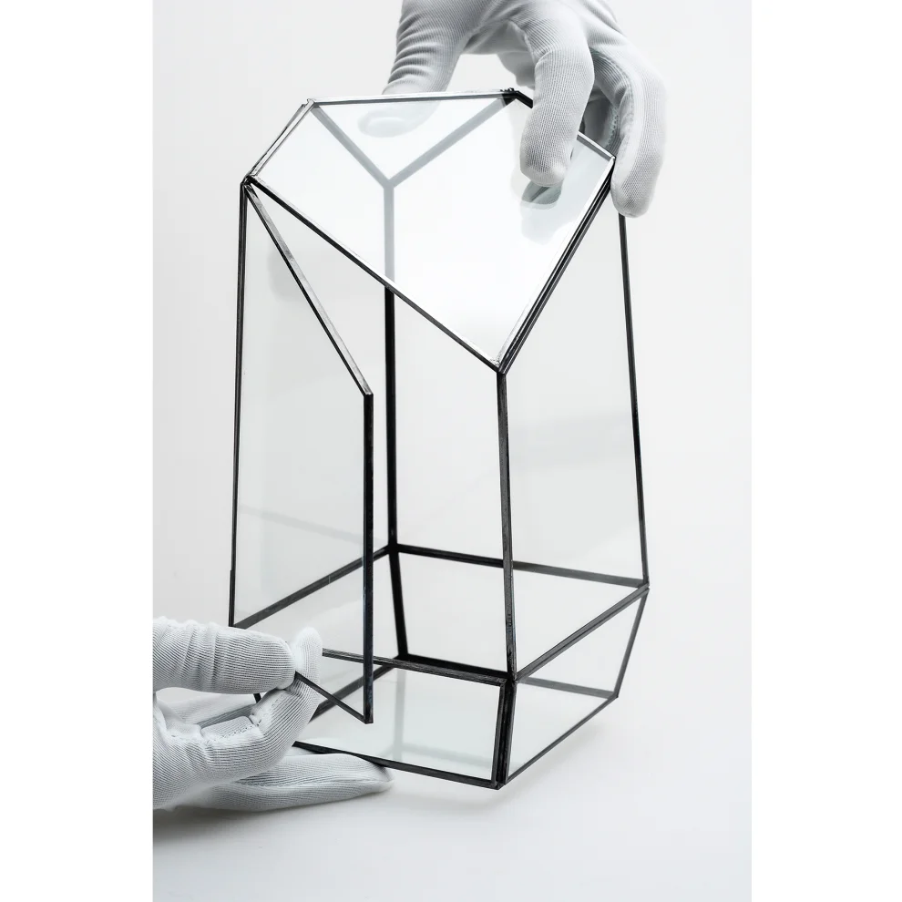 El Crea Designs - Geometric Terrarium Glass Dome - Il