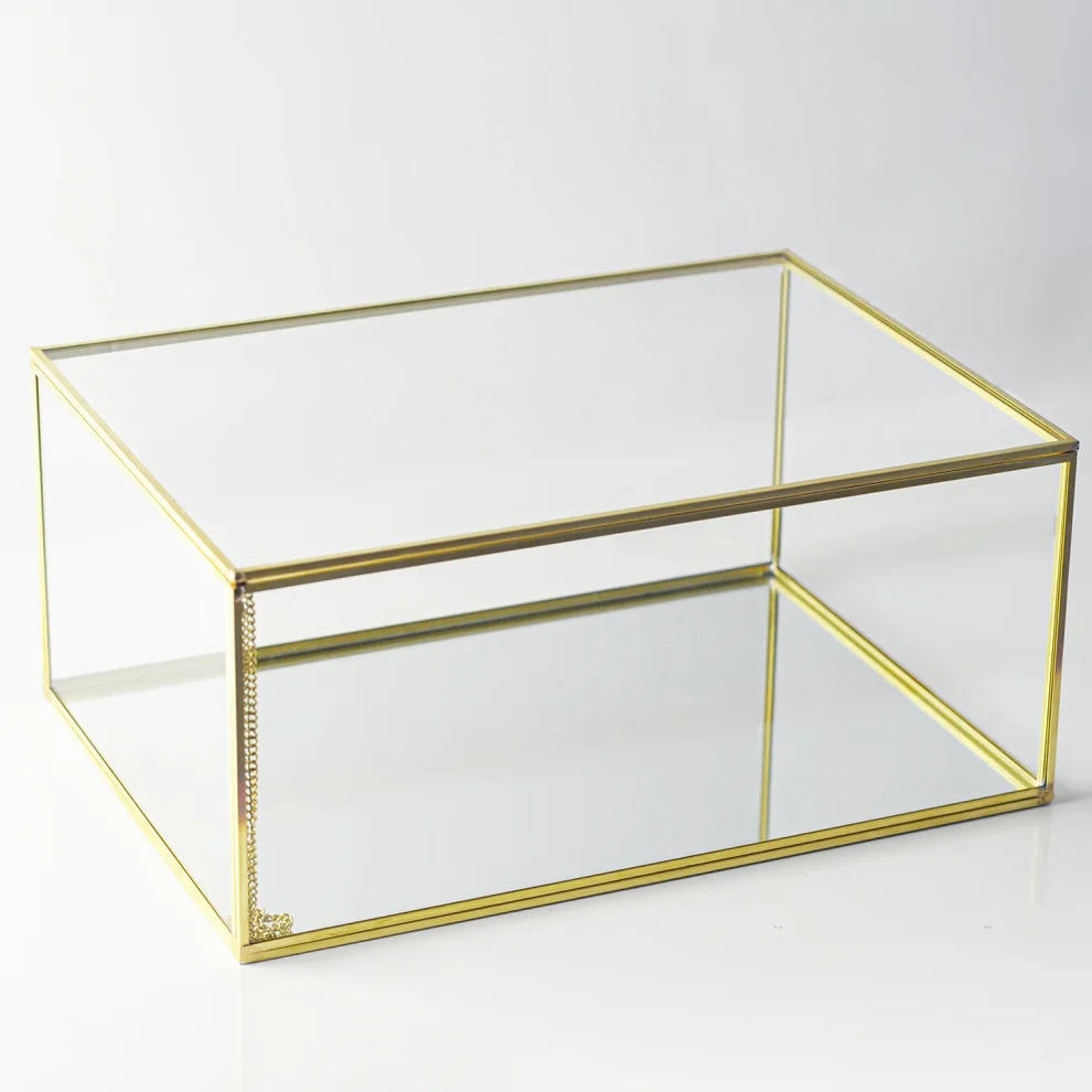 El Crea Designs - Glass Lid Box - Vllll