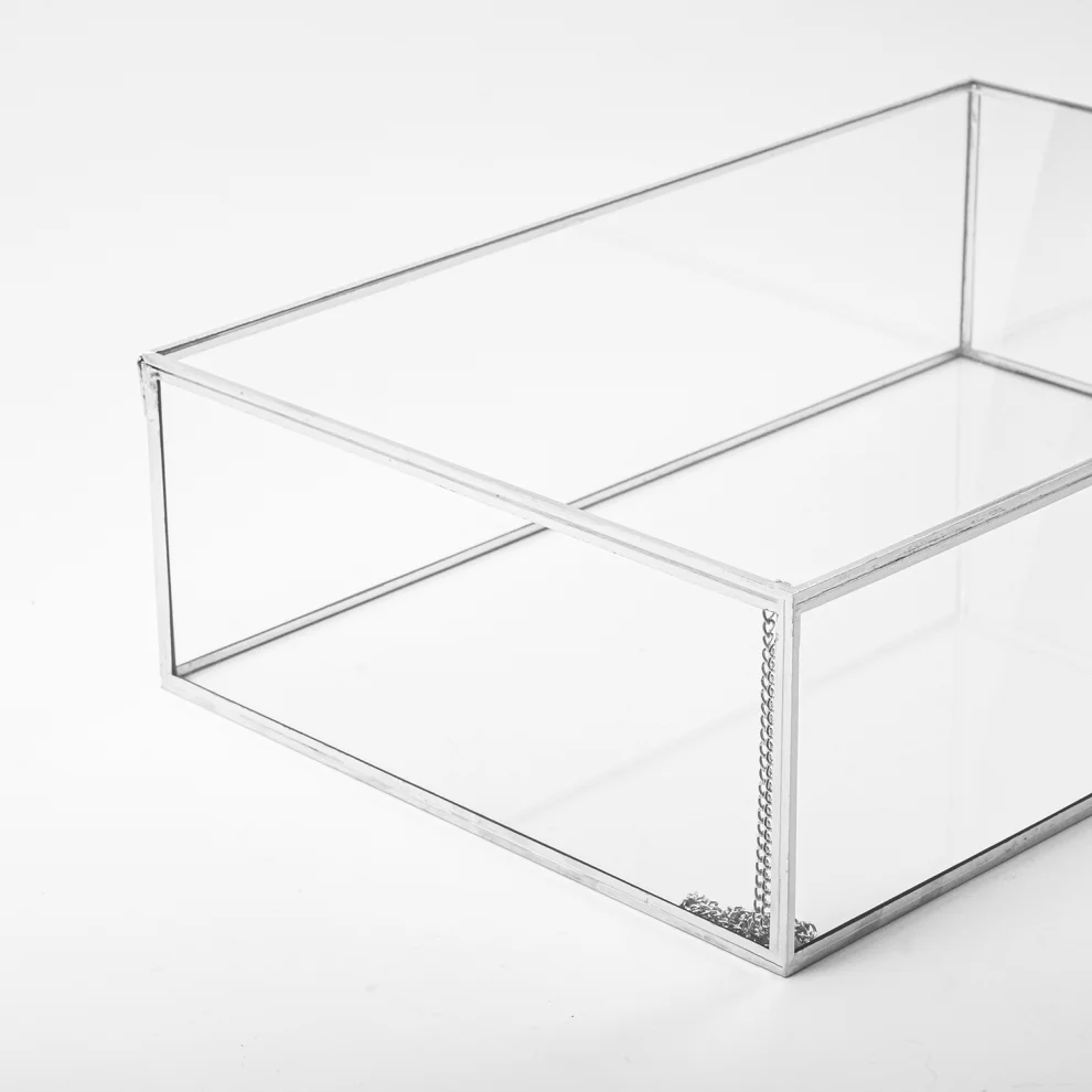 El Crea Designs - Box With Glass Lid - Ill