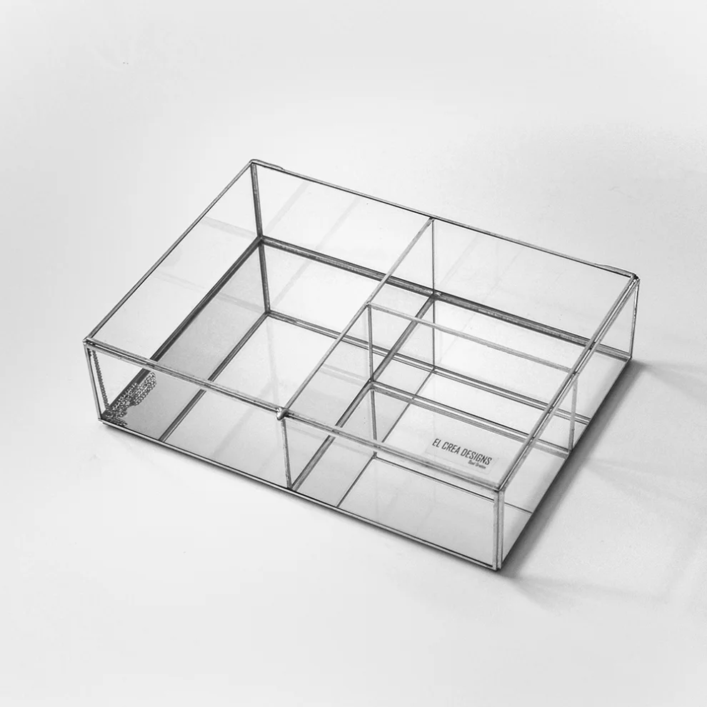 El Crea Designs - Glass Jewelry Accessory Box