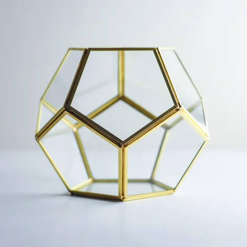 El Crea Designs - Quint Geometric Terrarium Glass Dome