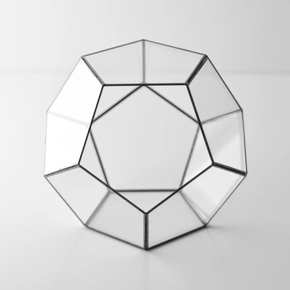 El Crea Designs - Quint Geometric Terrarium Glass Dome