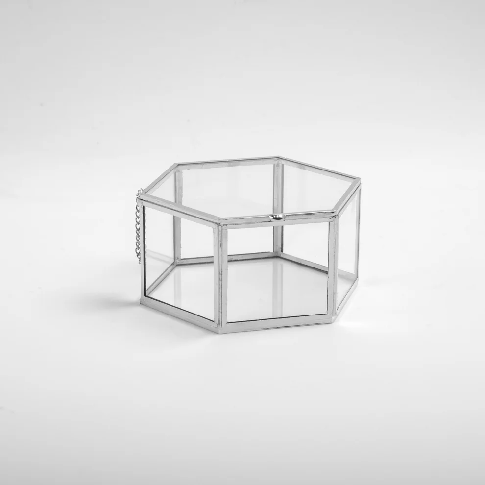 El Crea Designs - Geometric Glass Ring Box