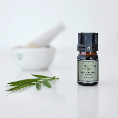 Homemade Aromaterapi - Peppermint Essential Oil