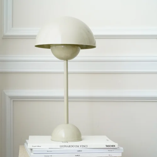 BAB OBJECTS - Curve Lamp