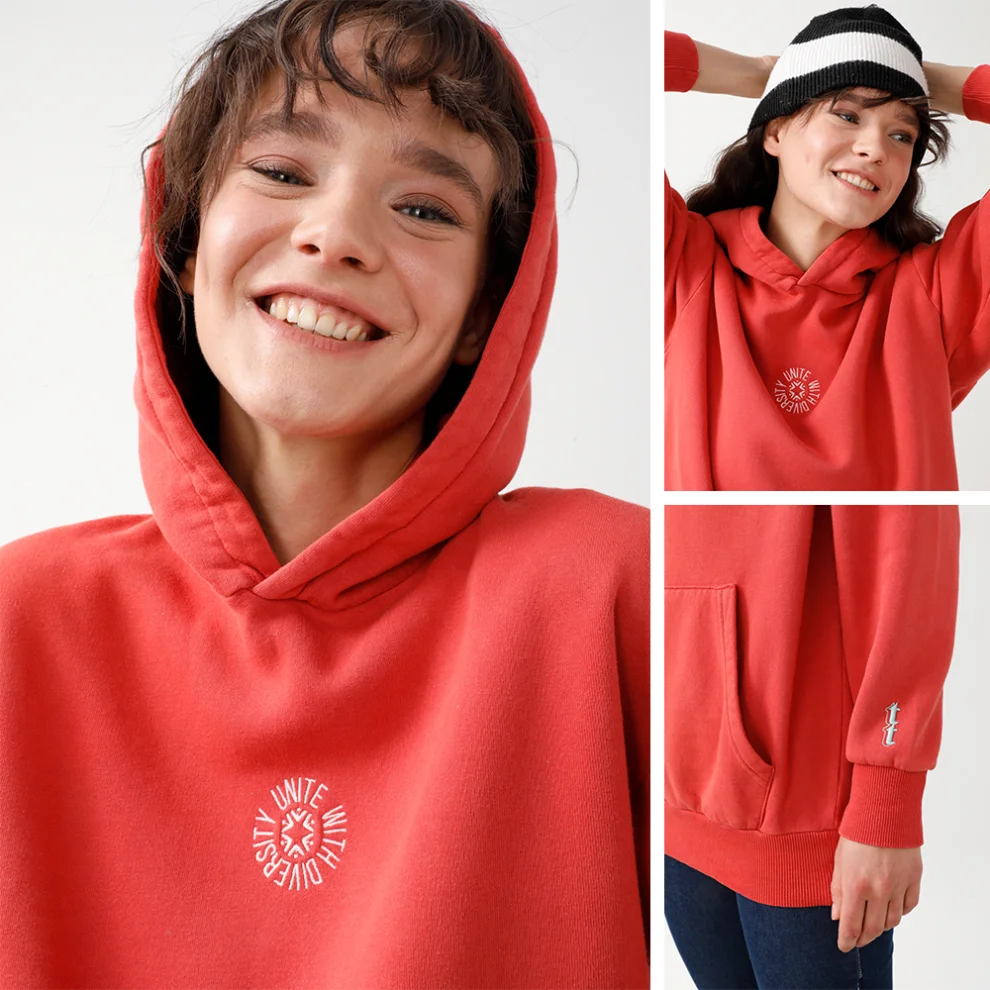 Thinktongue - Dusk Unisex Asit Yıkamalı Oversize Nakışlı Sweatshirt