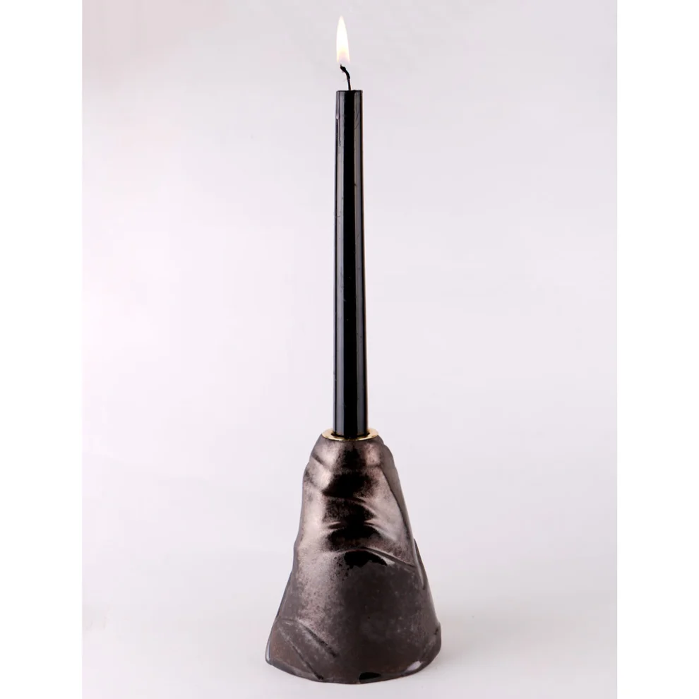 Maiizen	 - Sierra Candle Holder