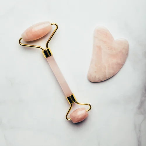 Moods And Goods - Rose Quartz Gua Sha