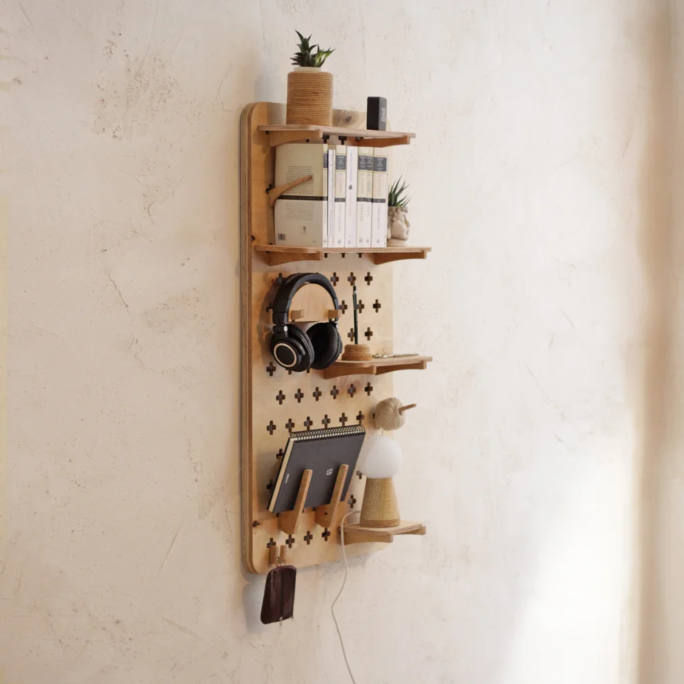 Unchained Workshop - Stackboard Shelf