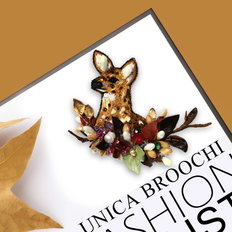 Unica Brooche - Gazelle Brooch