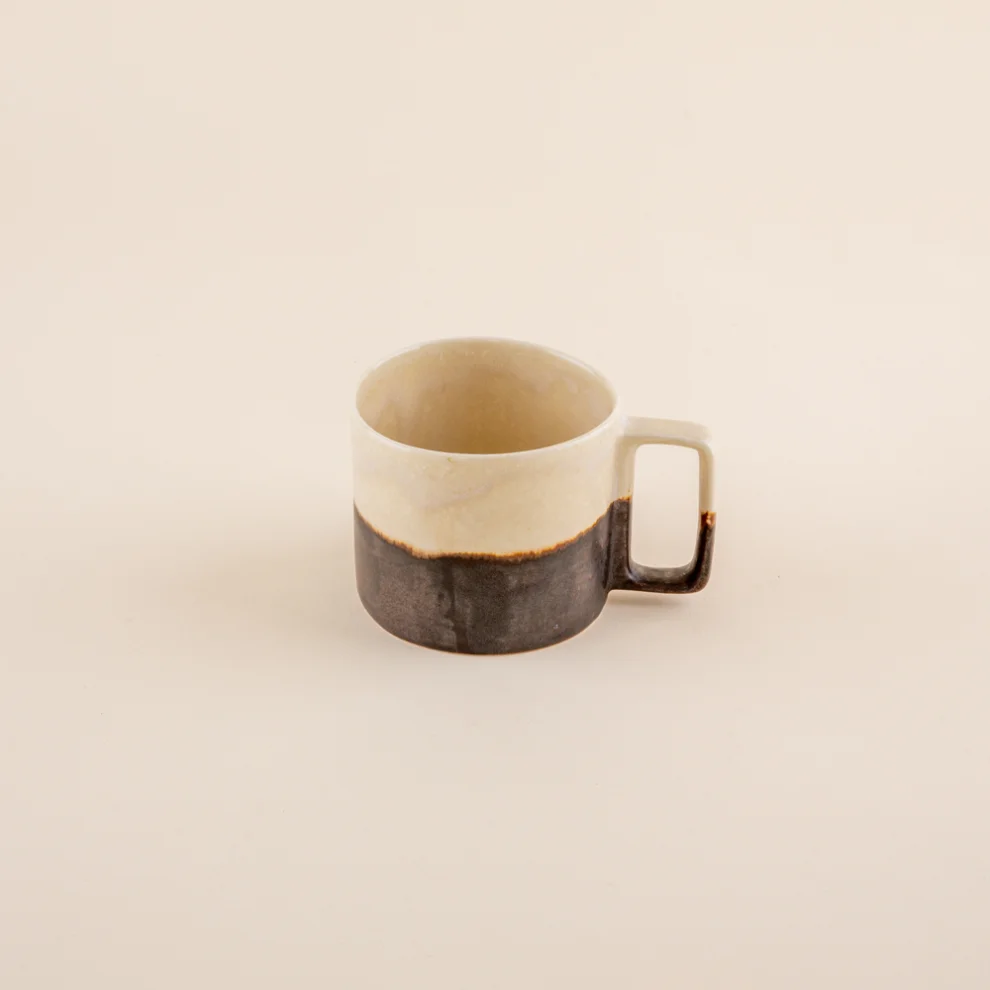 Amelie's Collection - Plain Mug