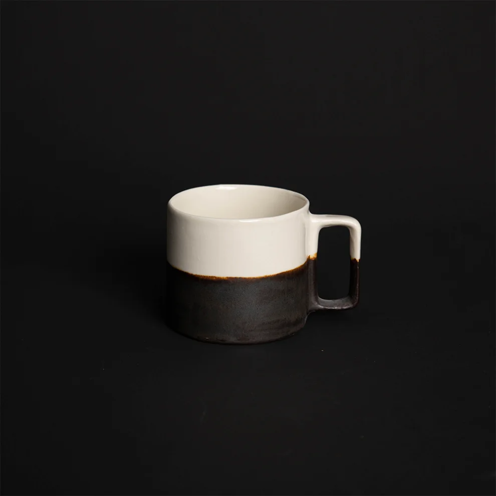 Amelie's Collection - Plain Mug