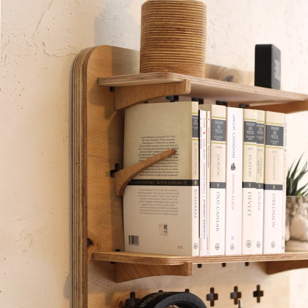 Unchained Workshop - Stackboard Shelf