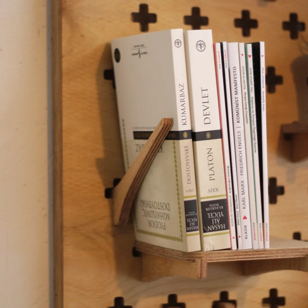 Unchained Workshop - Stackboard Mini Shelf