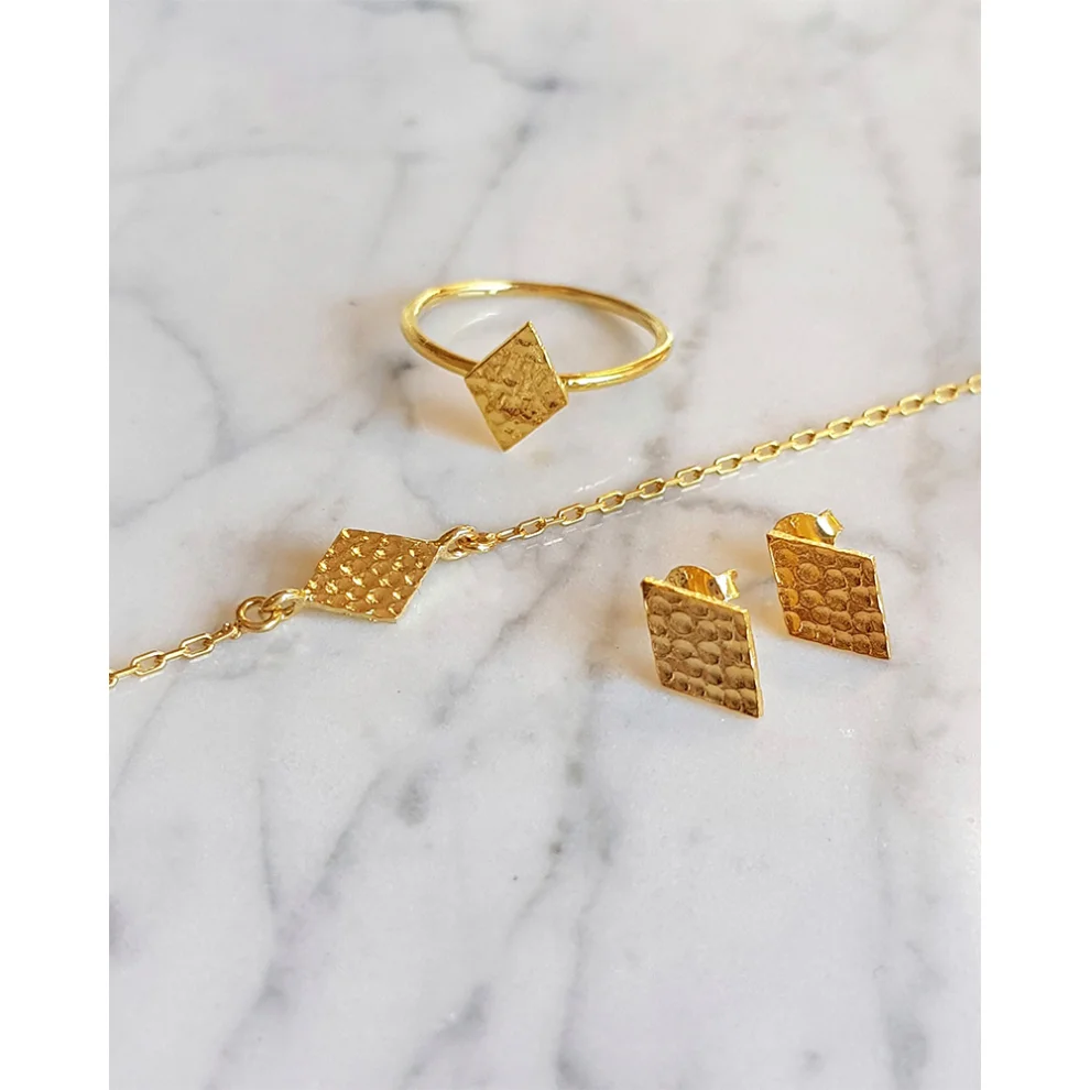 Wish-NU Design&Jewellery - Diamond V Bracelet
