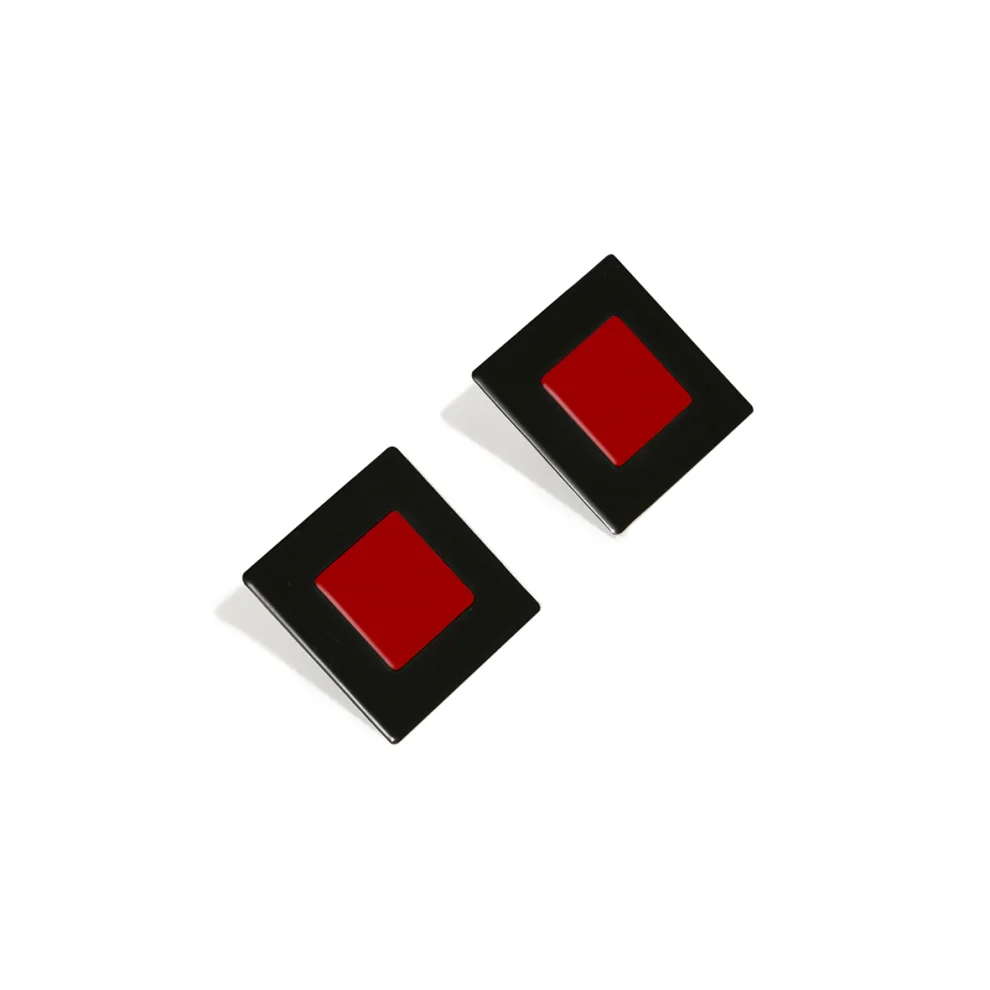 Isuwa - Square Earrings