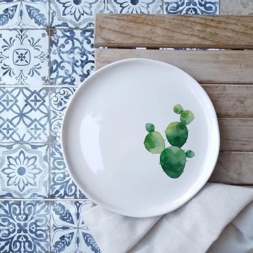 Fusska Handmade Ceramics - 6 Cactus Plate