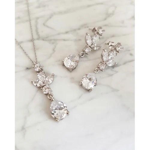 Wish-NU Design&Jewellery - Diamond Bird Drop Necklace