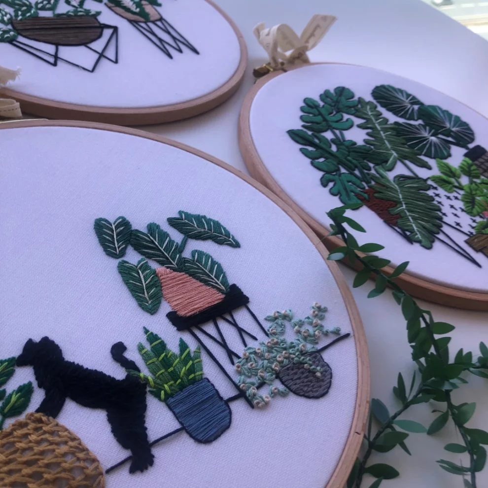 DEAR HOME - Plants With Cat Hoop Embroidery Art