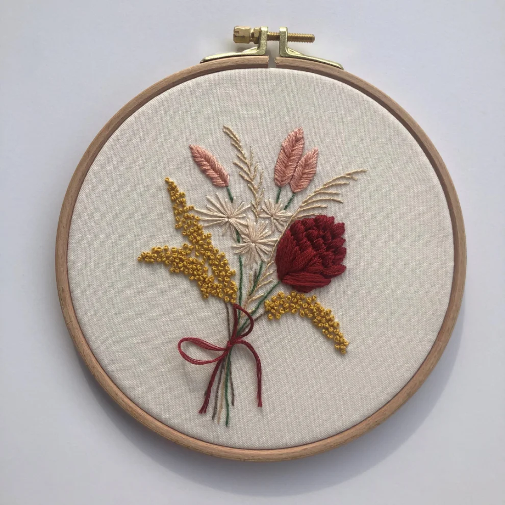 DEAR HOME - Flower Bunch Embroidery Hoop Art
