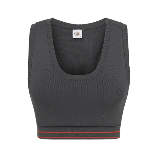 Noa Knitz - Comfort Crop Top