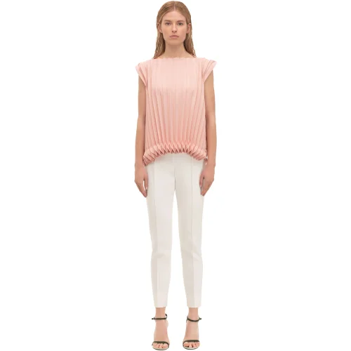 Quo - Bevika Accordion Pleated Blouse