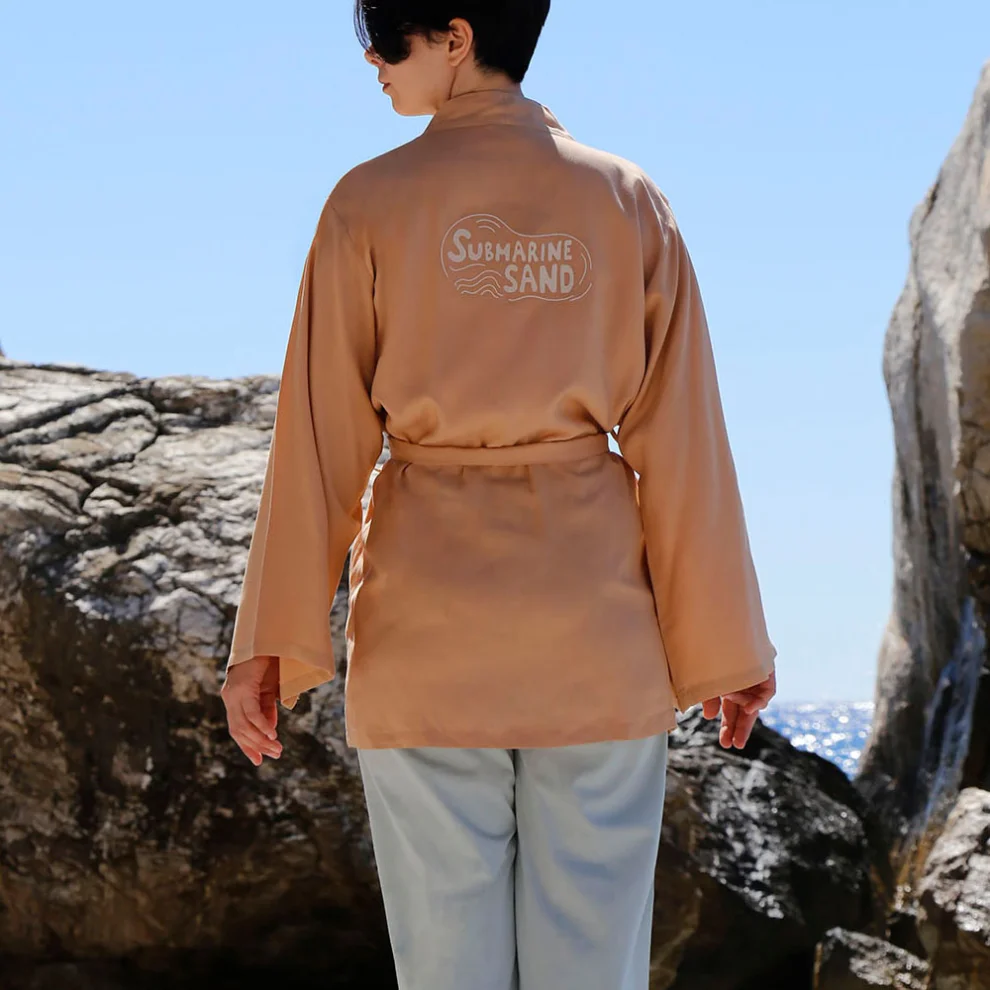 Eight Date - Submarine Sand Kimono