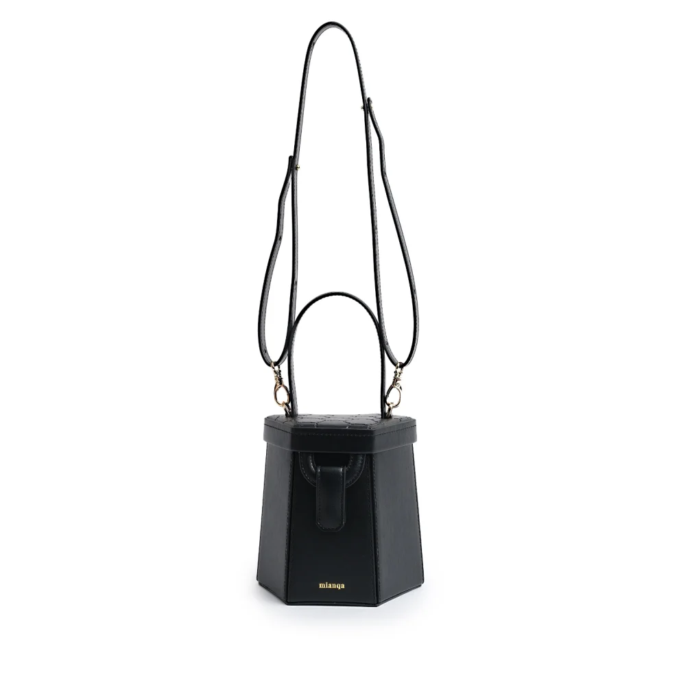 Mianqa - Vegan Apple Leather Hexagon Crossbody & Shoulder Bag