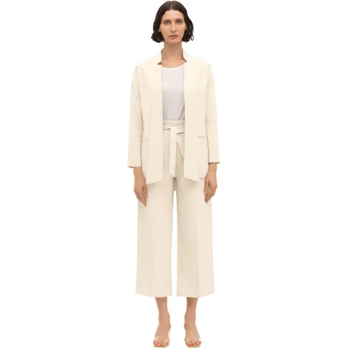 Quo - Kegav Shawl Collar Ecru Blazer