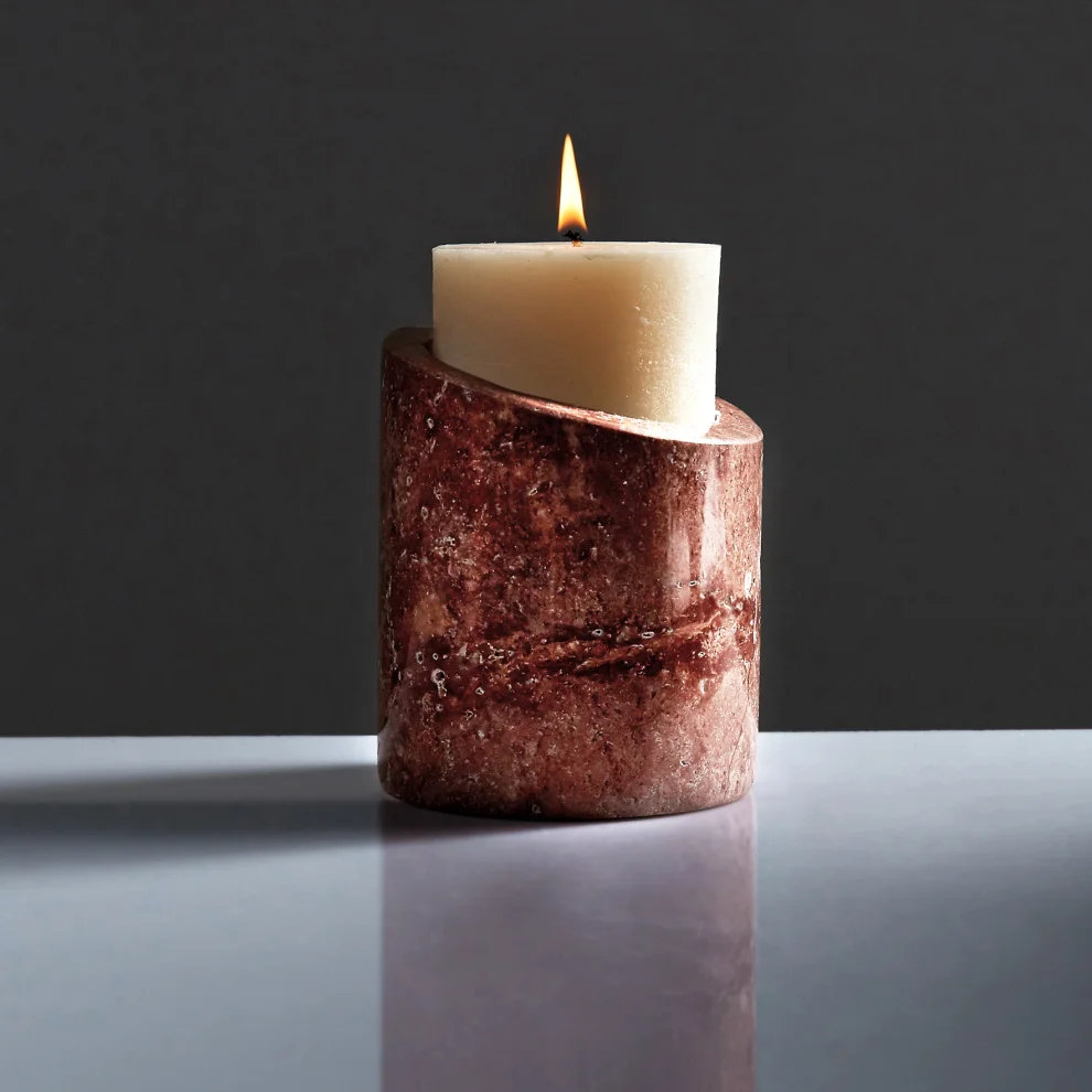 Y19 Design - Cross Candleholder