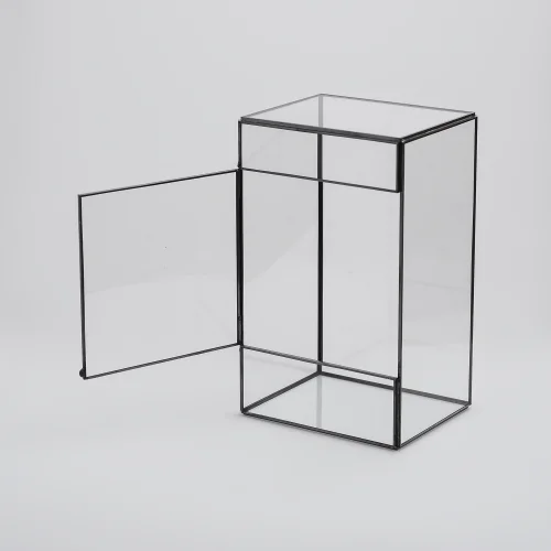 El Crea Designs - Geometric Glass Covered Terrarium Fanus