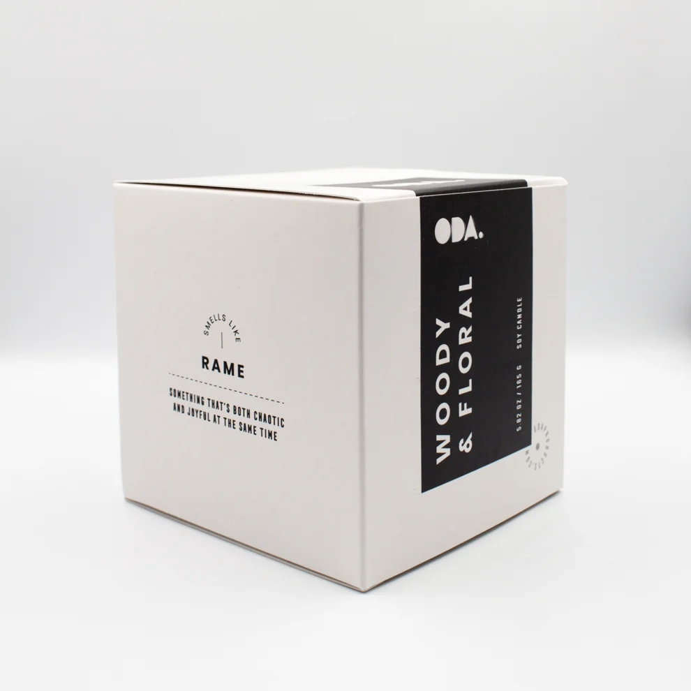 ODA.products - Woody & Floral Soy Candle
