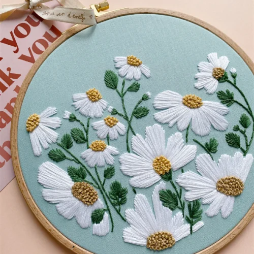 Granny's Hoop - Daisies Embroidery Hoop Art