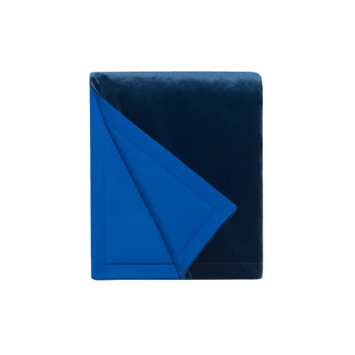 Alpaq Studio - Velvet Throw