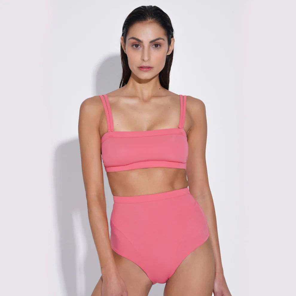 H and 2025 m pink bikini