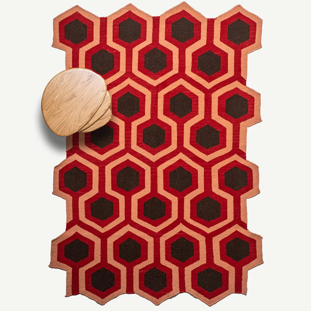 Atölye Başka - Honeycomb El Dokuması Rug