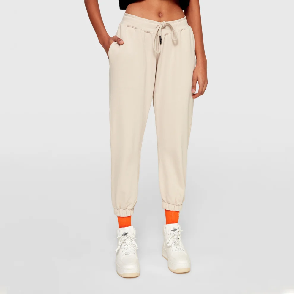 Washed oversized jogger hot sale