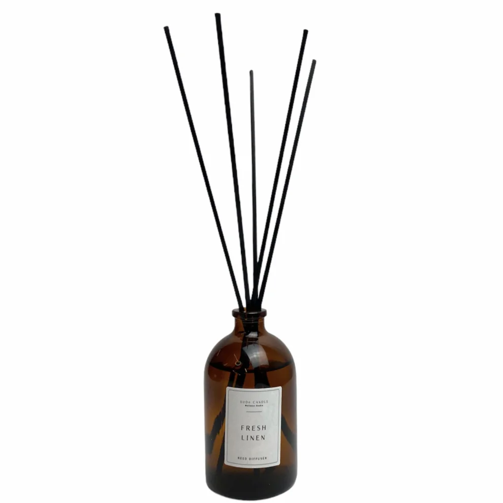 DeDe Candle & Body - Fresh Linen Reed Diffuser
