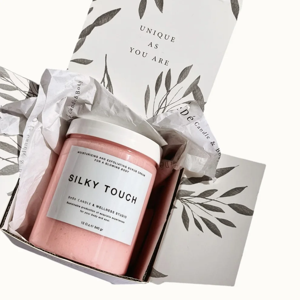 DeDe Candle & Body - Silky Touch Nemlendirici Peeling Krem