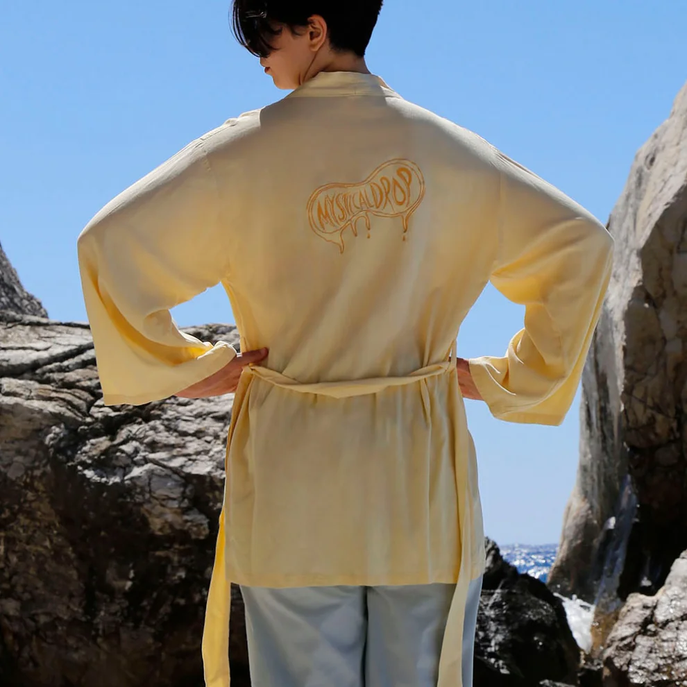 Eight Date - Mystical Drop Kimono