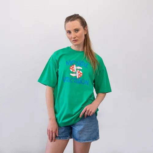 Pemy Store - Mental Vacation Oversize Tshirt