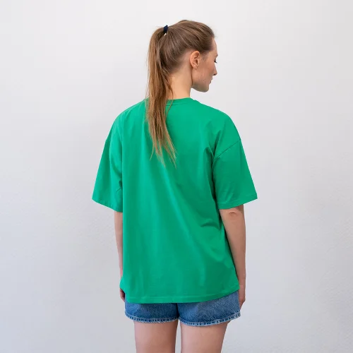 Pemy Store - Mental Vacation Oversize Tshirt