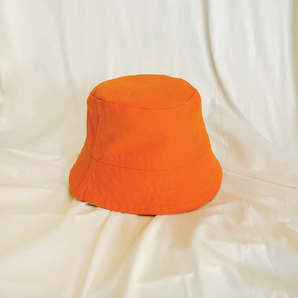 In D'Tales - Monaco Reversible Unisex Bucket Hat