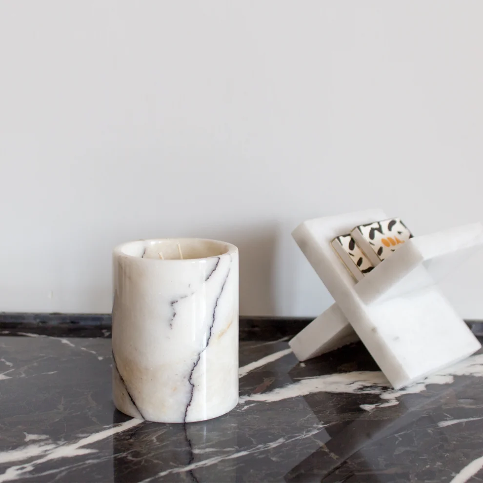 ODA.products - No: 6 Rustic Natural Marble Candle