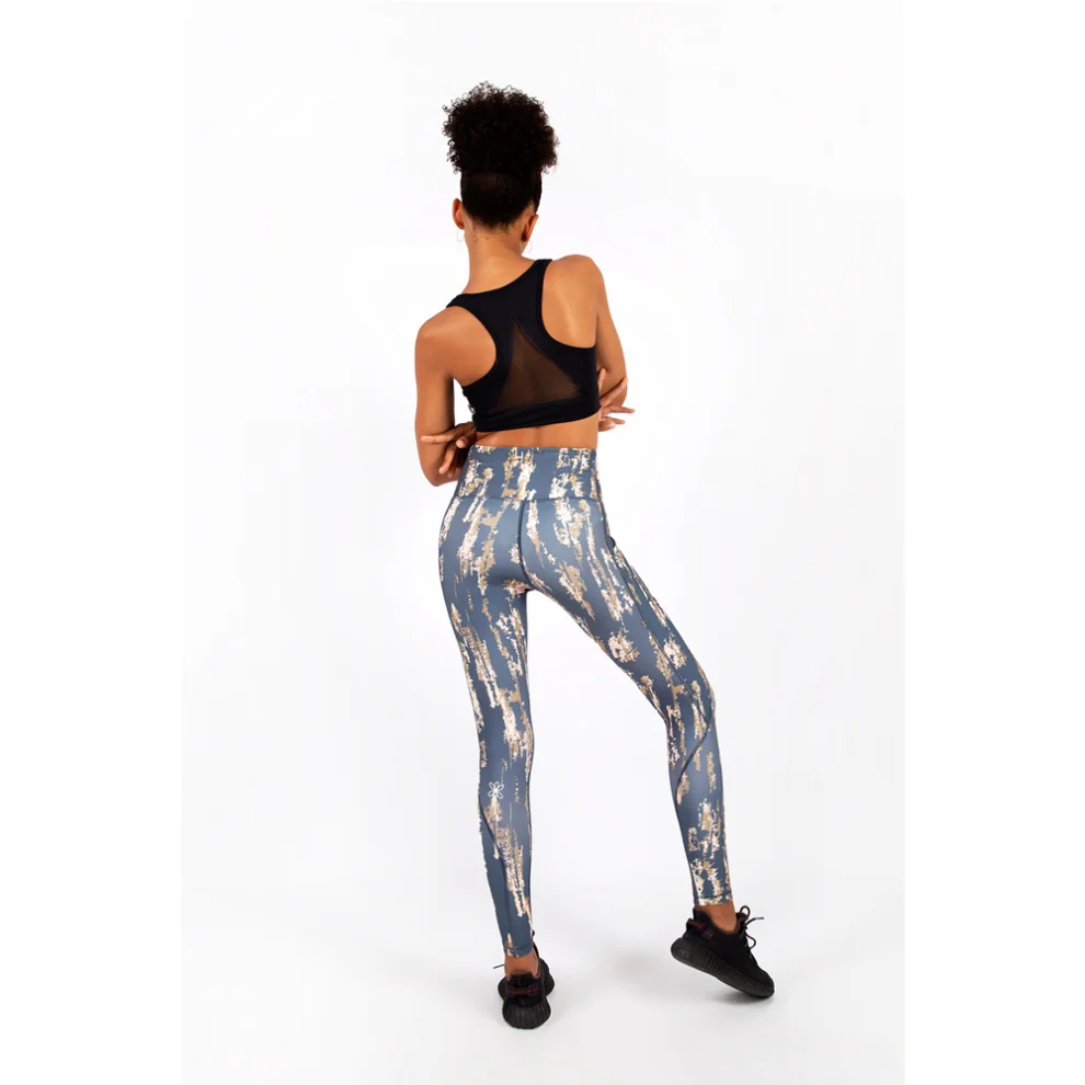 Bellis Activewear - Carol Tayt