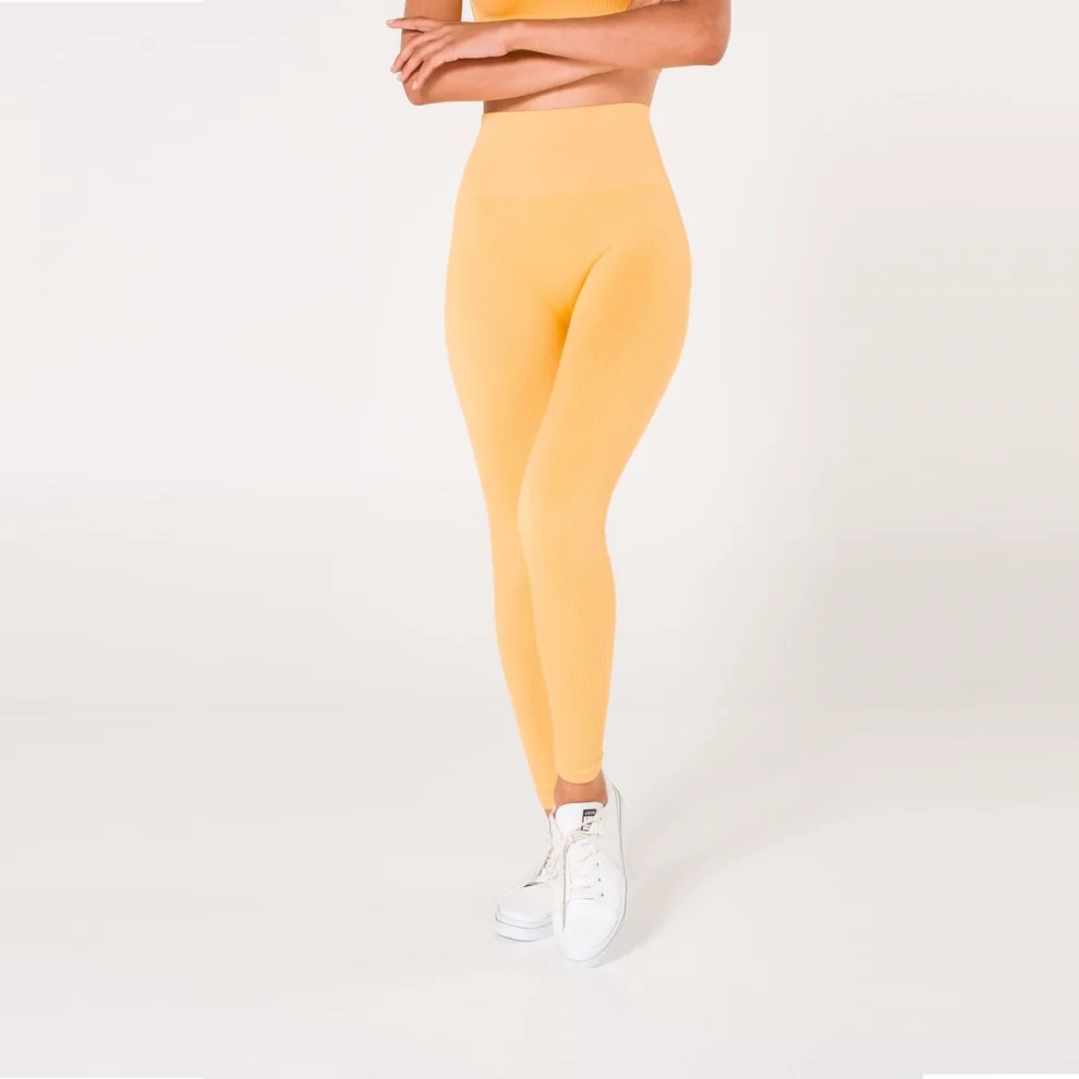 Pour Pur - Ribbed Firming Leggings Mustard M-L | hipicon