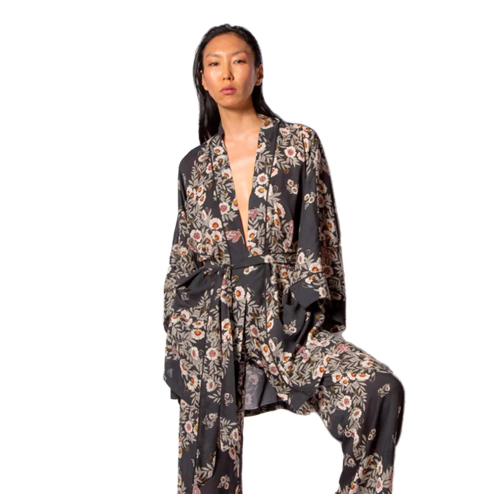 The Beach - Joy Flower Kimono